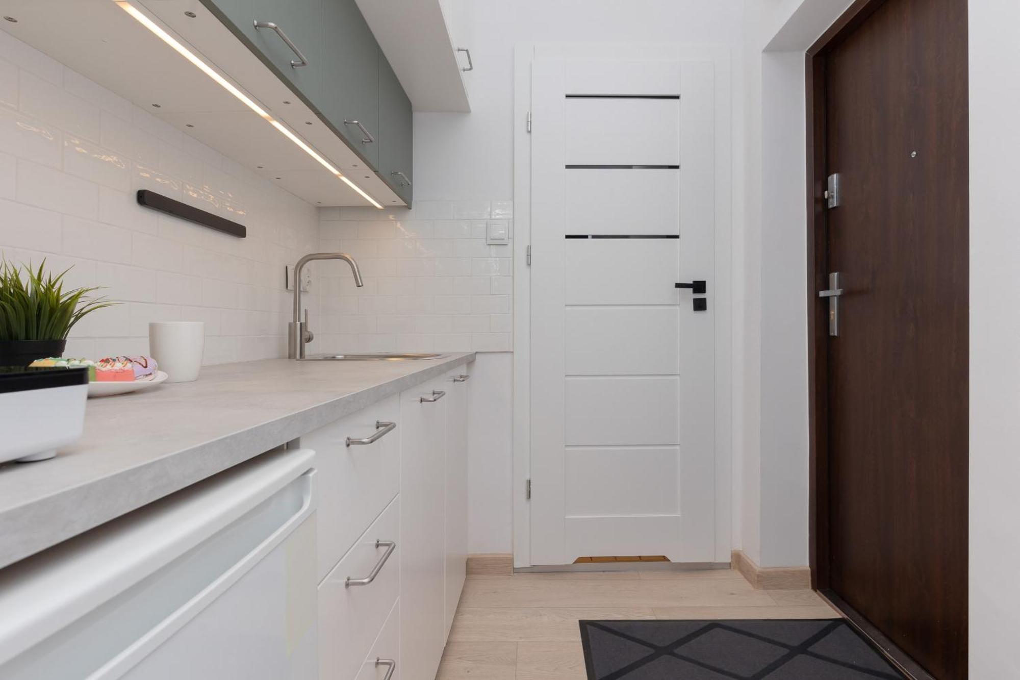 Aleja Wyzwolenia Studio with Mezzanine Warsaw Downtown by Noclegi Renters Kültér fotó
