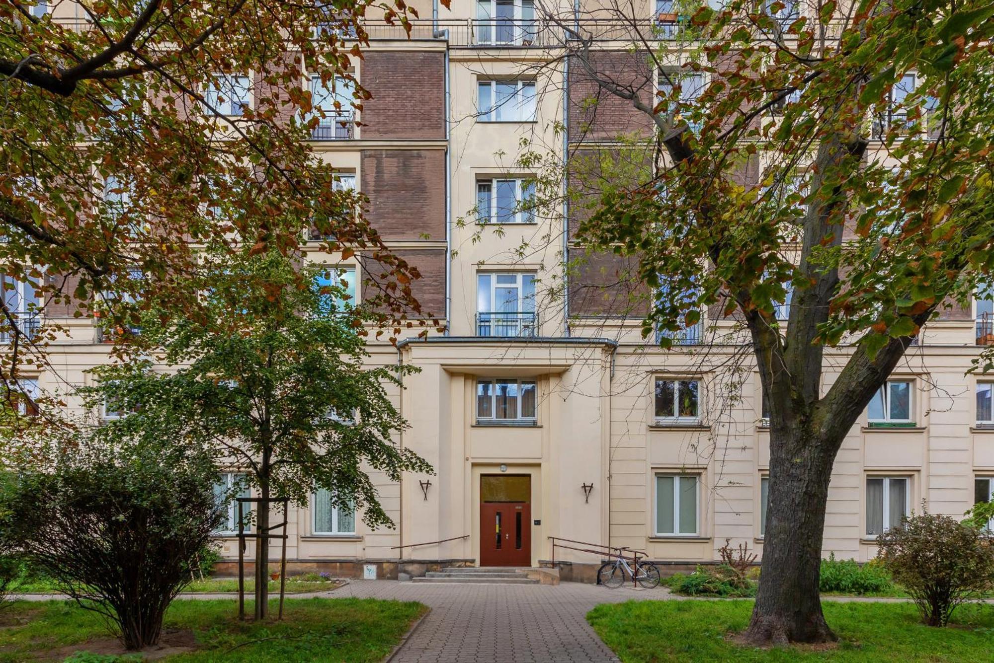 Aleja Wyzwolenia Studio with Mezzanine Warsaw Downtown by Noclegi Renters Kültér fotó